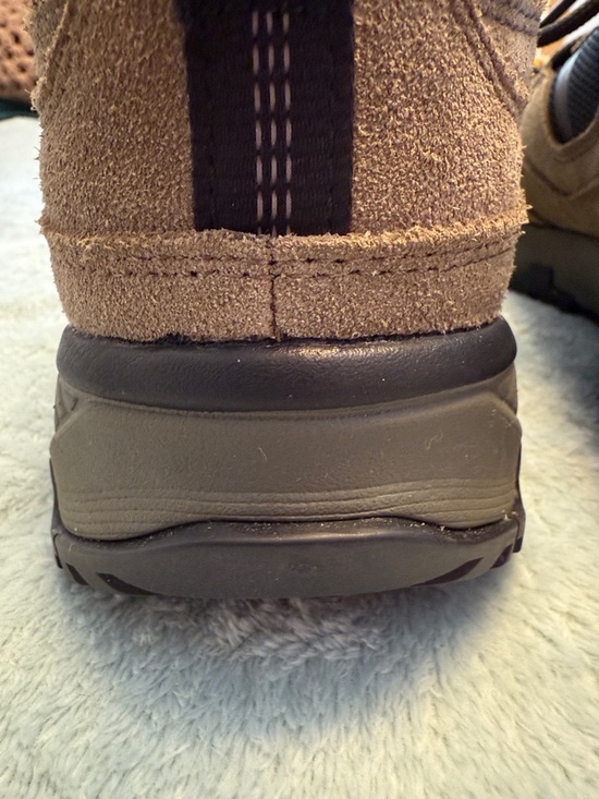 NWOT - L.L. Bean Men\'s Tan and Black Comfort Ride Waterproof Shoes